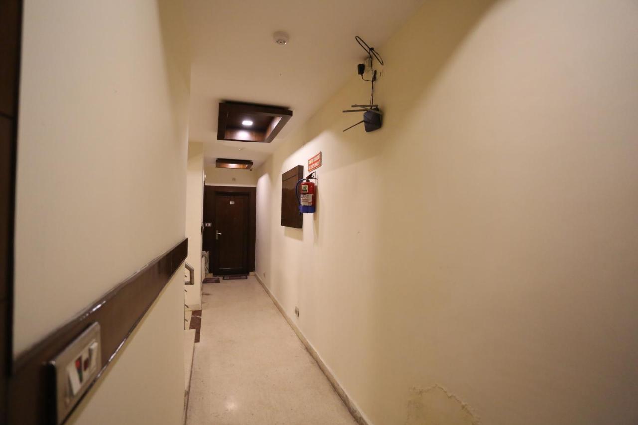 होटल Gaylord International - 2*